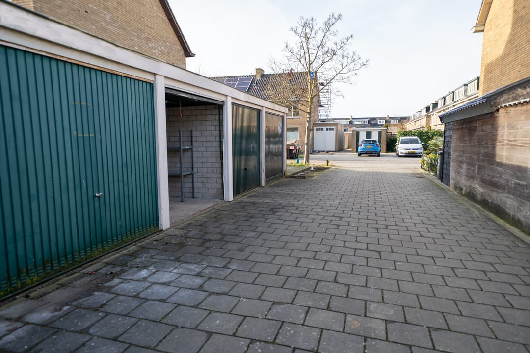 Foto 2 van Garage Telstarstraat 12