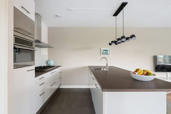 Foto 19 van Chris Bennekerslaan 27-U