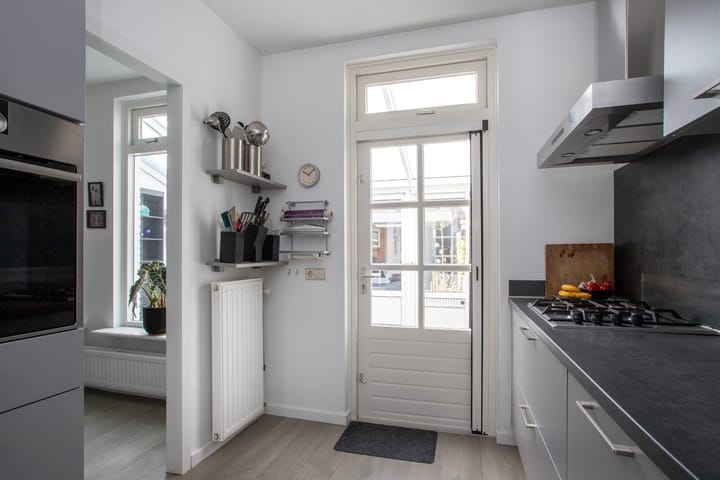 Photo 12 of Calluna 24