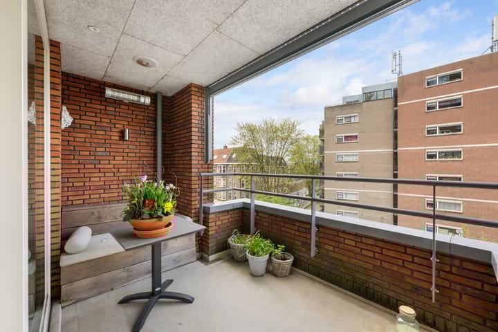 Foto 37 van Chris Bennekerslaan 27-U