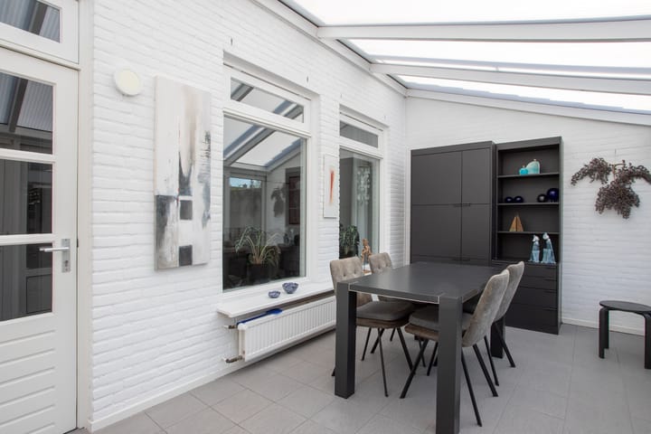 Photo 13 of Calluna 24