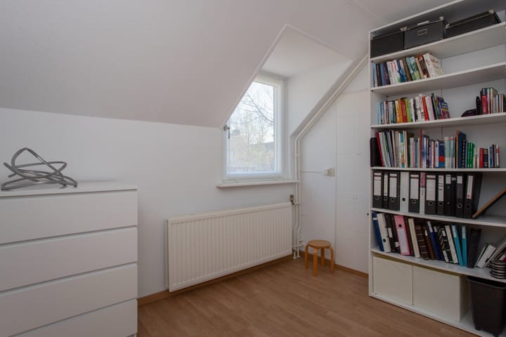 Photo 18 of Calluna 24