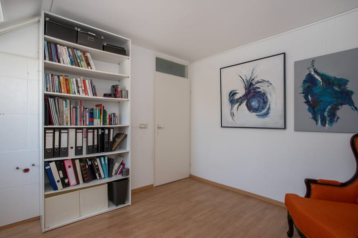 Photo 19 of Calluna 24