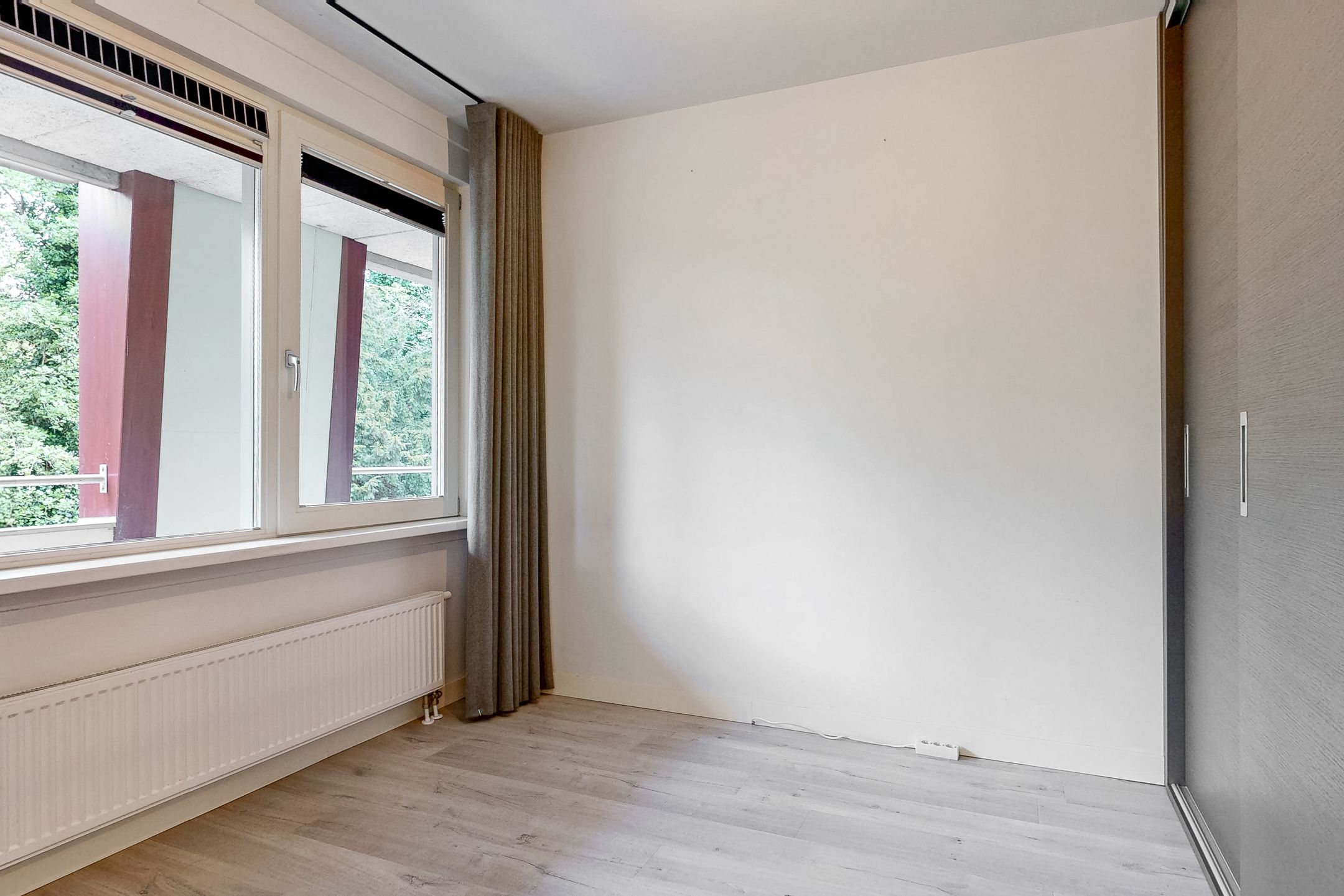 Photo 15 of Binnenhof 11