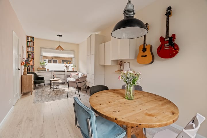 Foto 11 van Woudstraat 54