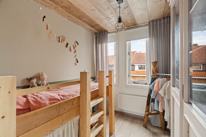 Foto 21 van Woudstraat 54