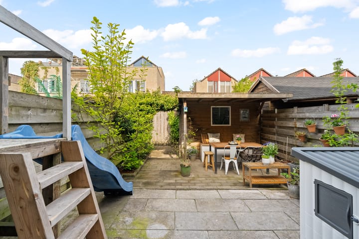 Foto 29 van Woudstraat 54