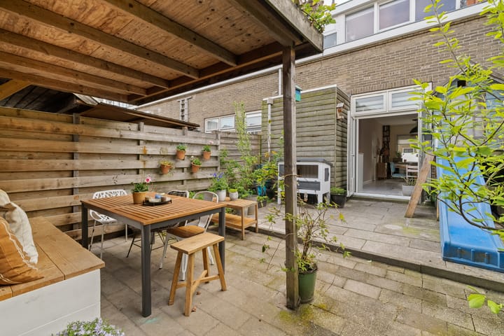 Foto 30 van Woudstraat 54