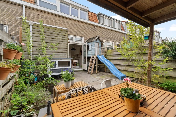 Foto 32 van Woudstraat 54