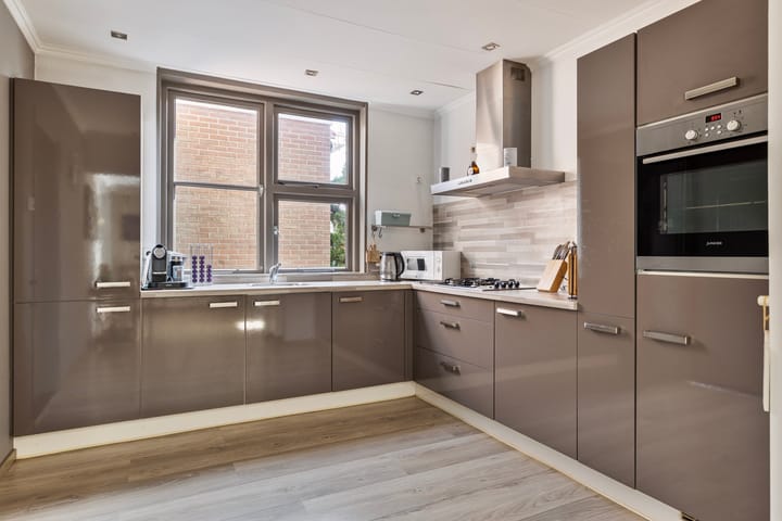 Foto 16 van Schoolstraat 9