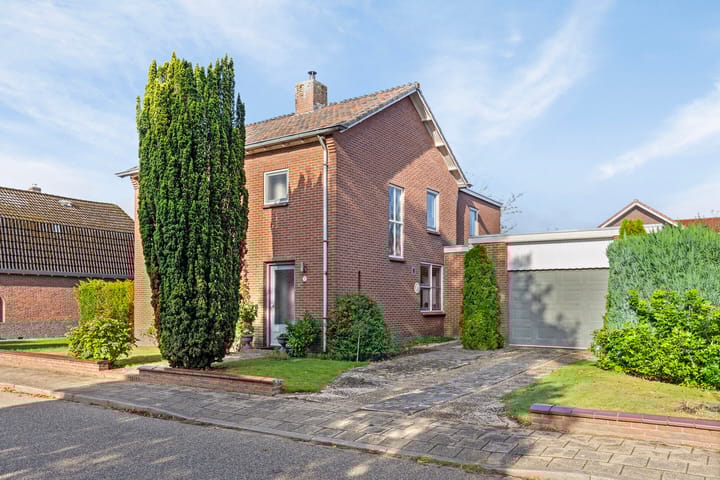 Foto 47 van Schoolstraat 9