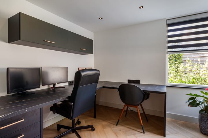 Foto 19 van Meindert Hobbemalaan 10