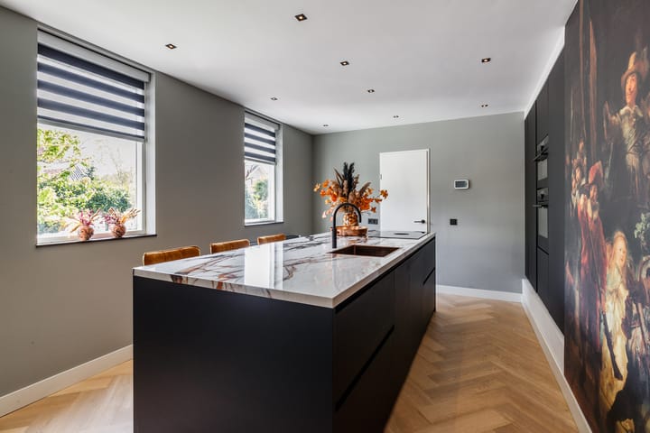 Foto 20 van Meindert Hobbemalaan 10