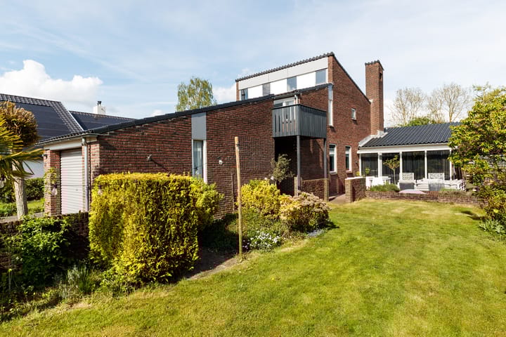 Foto 23 van Meindert Hobbemalaan 10