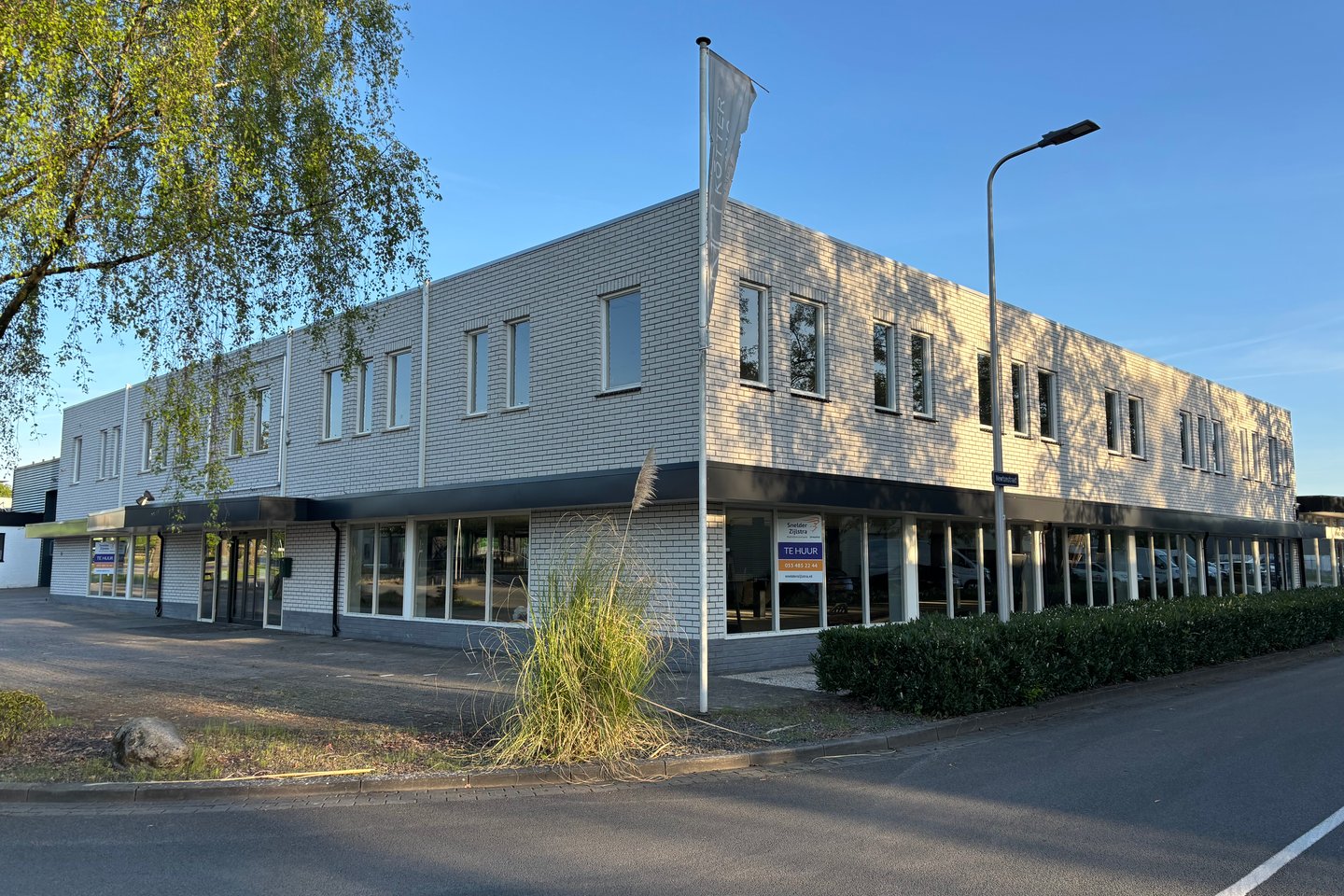 Bekijk foto 1 van Ainsworthstraat 30