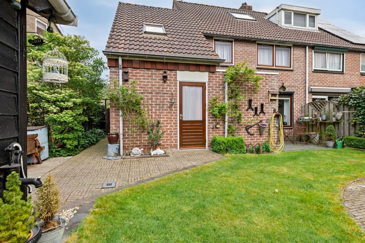 Foto 23 van Klaprooslaan 27