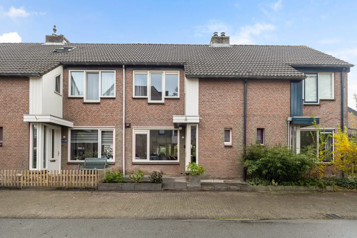 Foto 45 van Friesburg 5