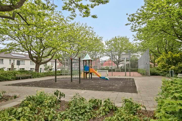 Foto 21 van Castorplein 1