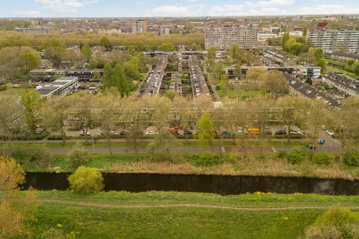 Photo 4 of Bartokhof 27