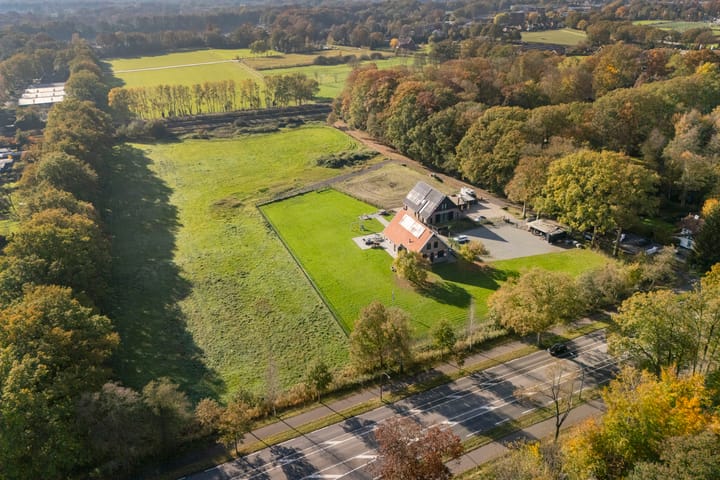 Photo 21 of Enschedesestraat