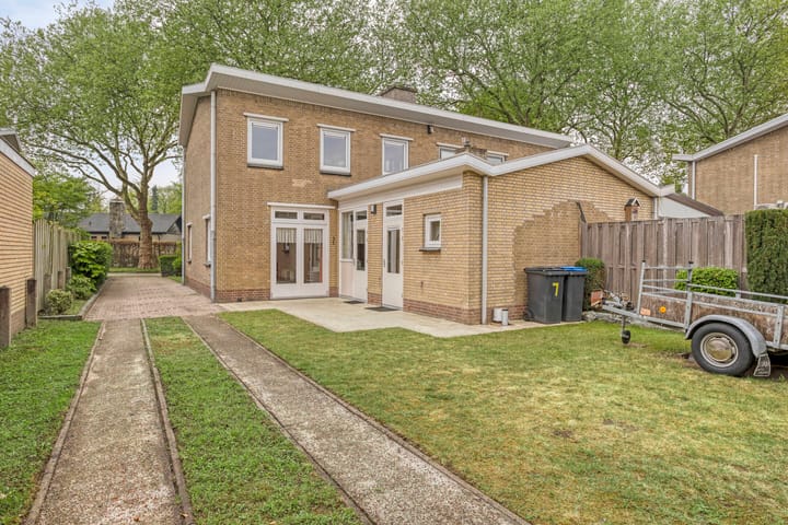 Foto 36 van Lisztlaan 7