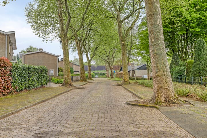 Foto 53 van Lisztlaan 7