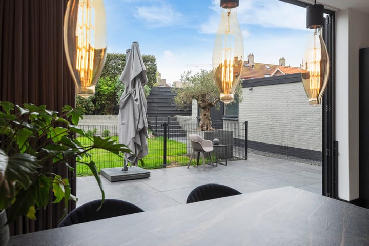 Foto 5 van Vondellaan 25