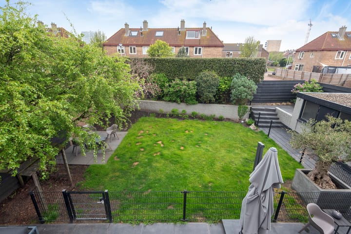 Foto 27 van Vondellaan 25