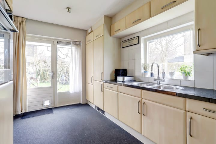 Foto 12 van Jacob van Akenstraat 15