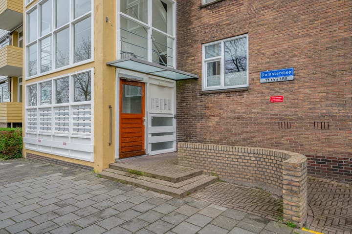 Photo 6 of Damsterdiep 129