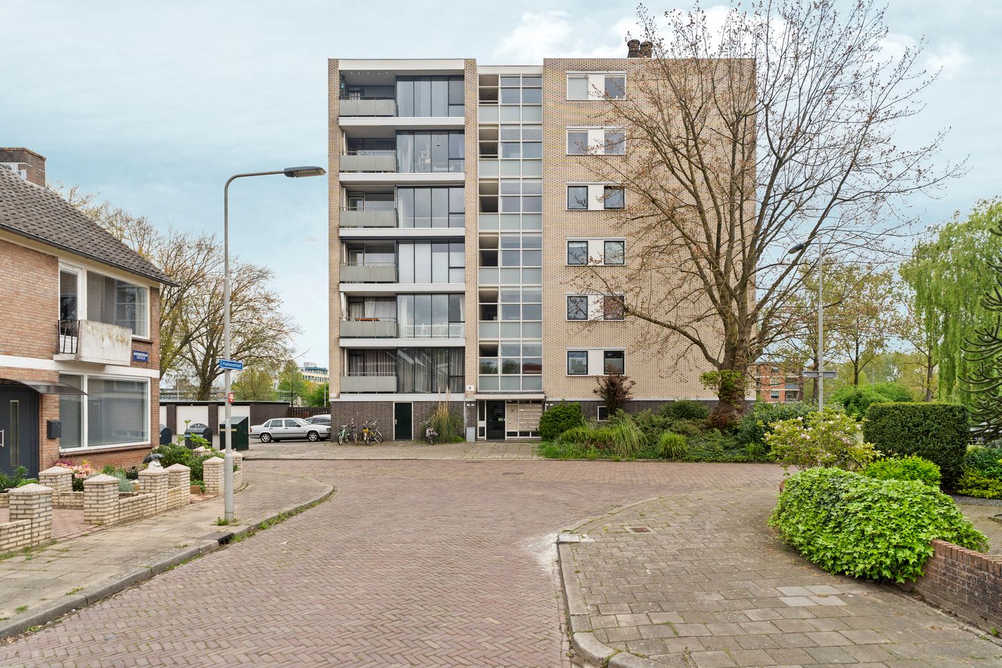 Foto 1 van Bontekoestraat 1-4