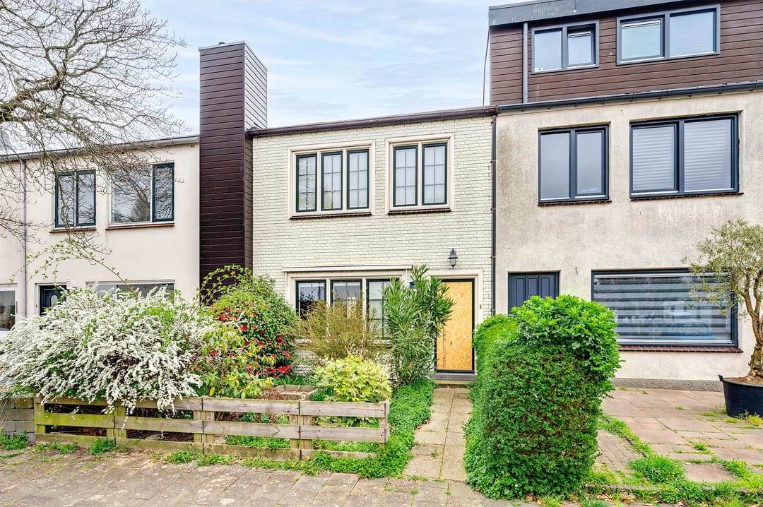 Foto 1 van Molukkenstraat 28