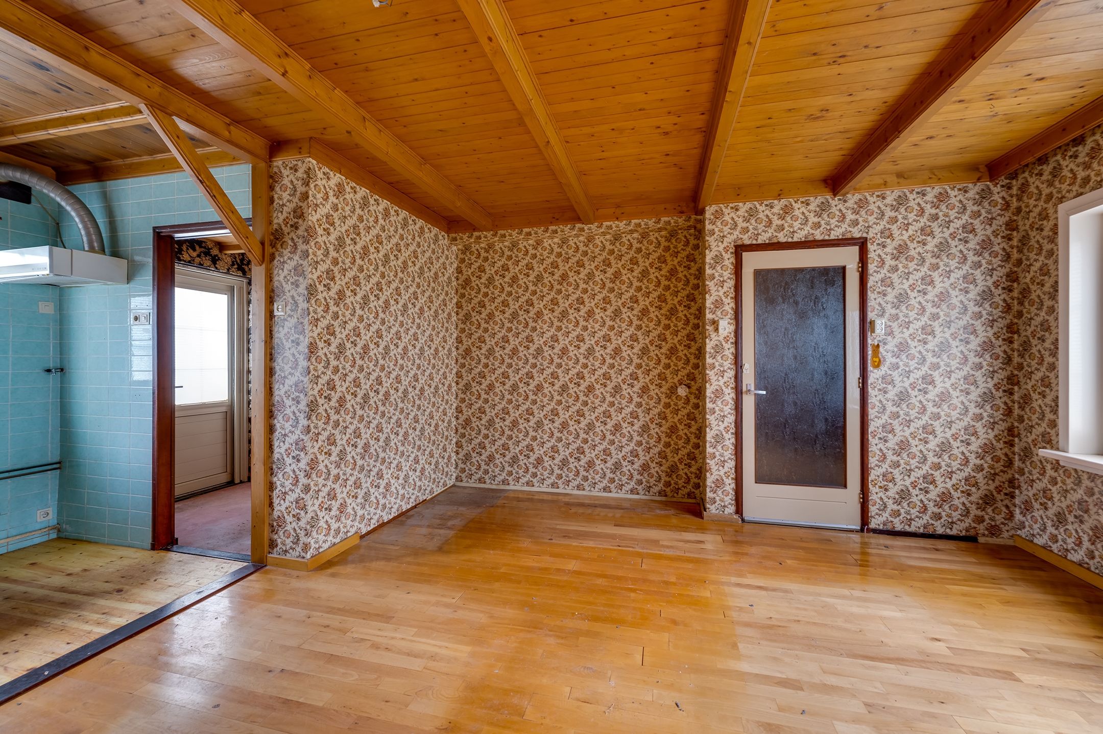 Photo 9 of Molukkenstraat 28