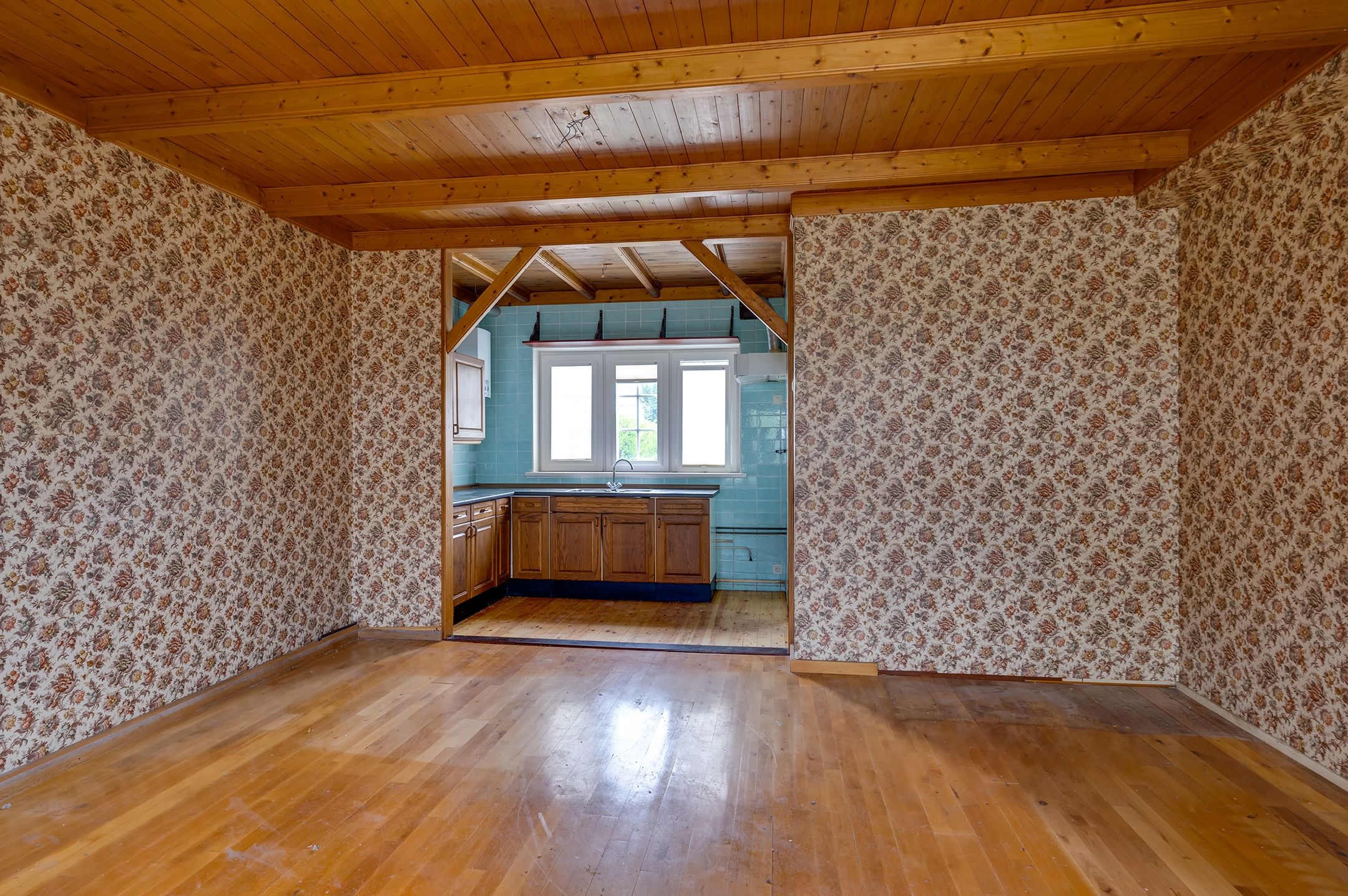 Photo 12 of Molukkenstraat 28