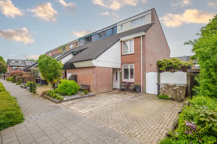 Goudenregenstraat 15