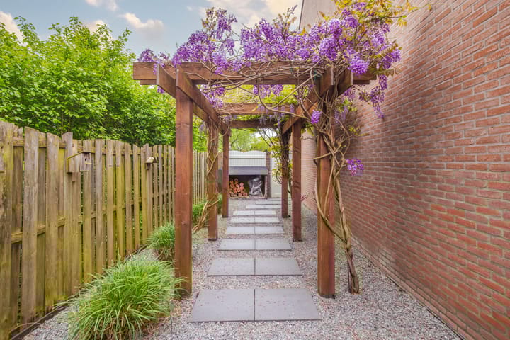 Foto 23 van Goudenregenstraat 15