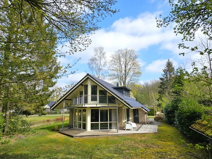 Foto 1 van Hulsthof 25