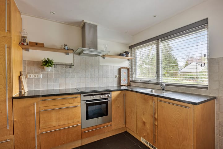 Foto 12 van Hulsthof 25