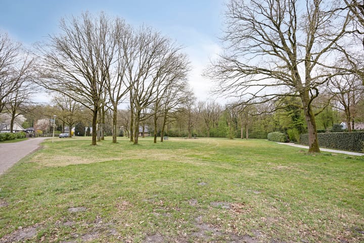 Foto 33 van Hulsthof 25