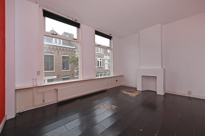 Foto 8 van Warmoezierstraat 26