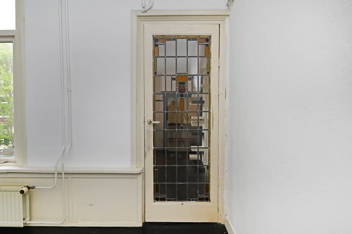 Foto 18 van Warmoezierstraat 26