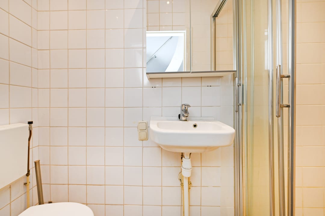 Foto 22 van Warmoezierstraat 26