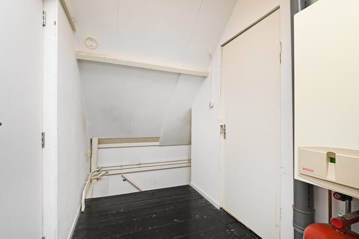 Foto 25 van Warmoezierstraat 26