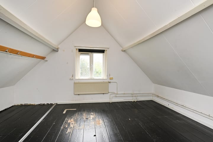 Foto 28 van Warmoezierstraat 26