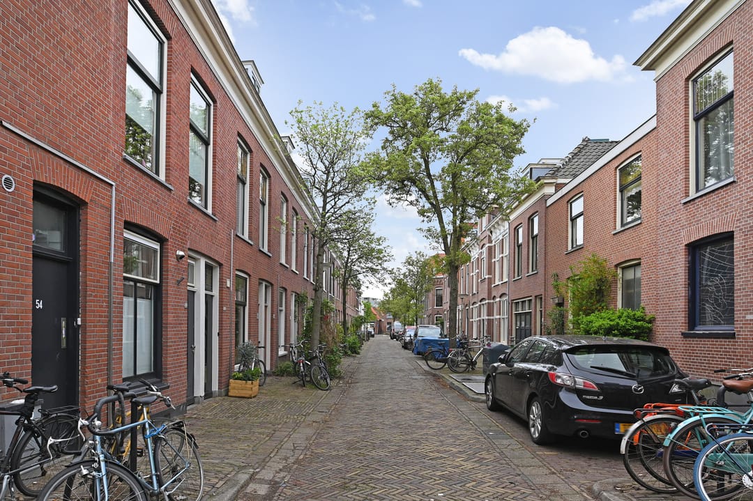 Foto 32 van Warmoezierstraat 26