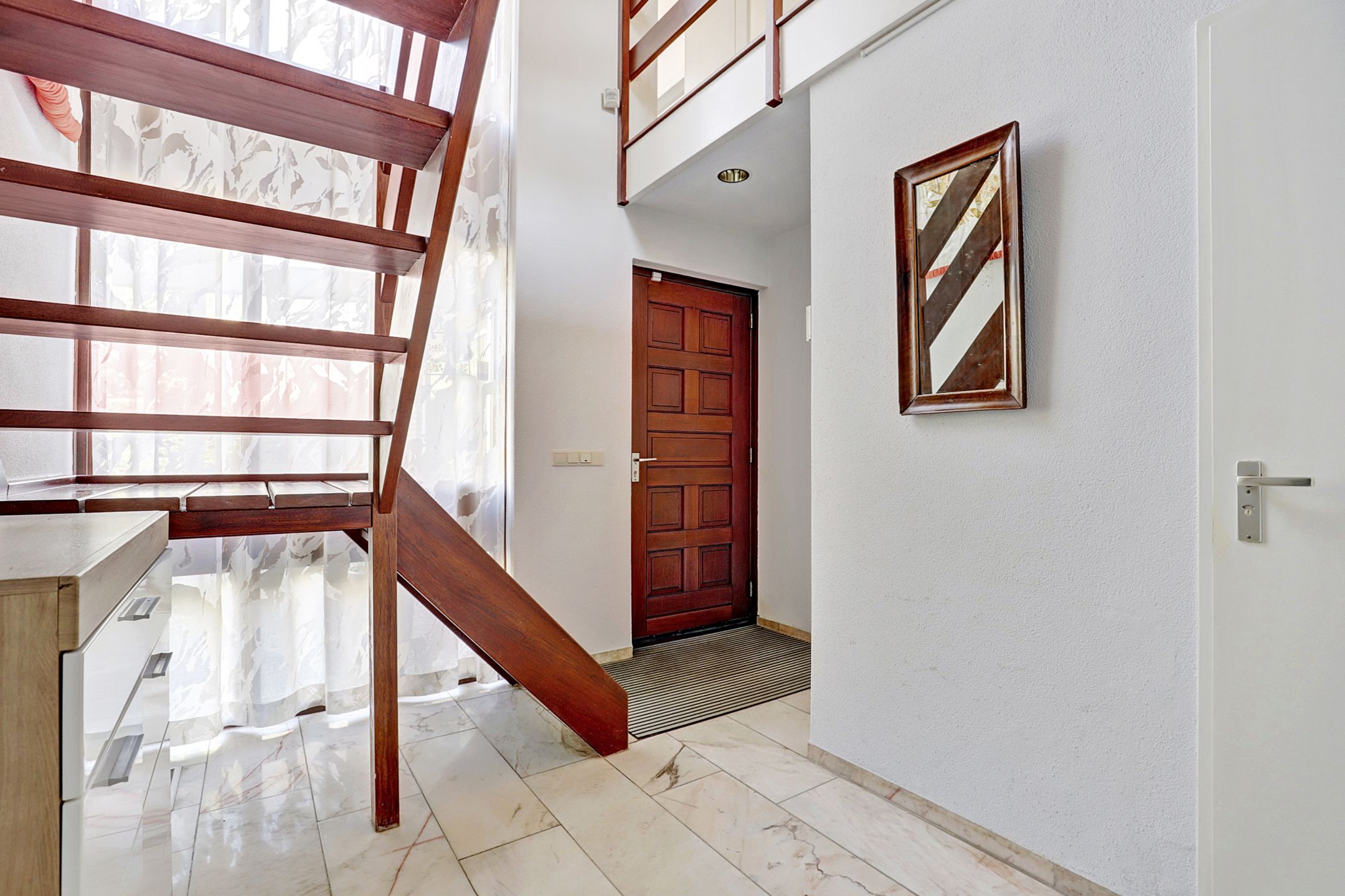 Photo 6 of Jachtrustweg 10