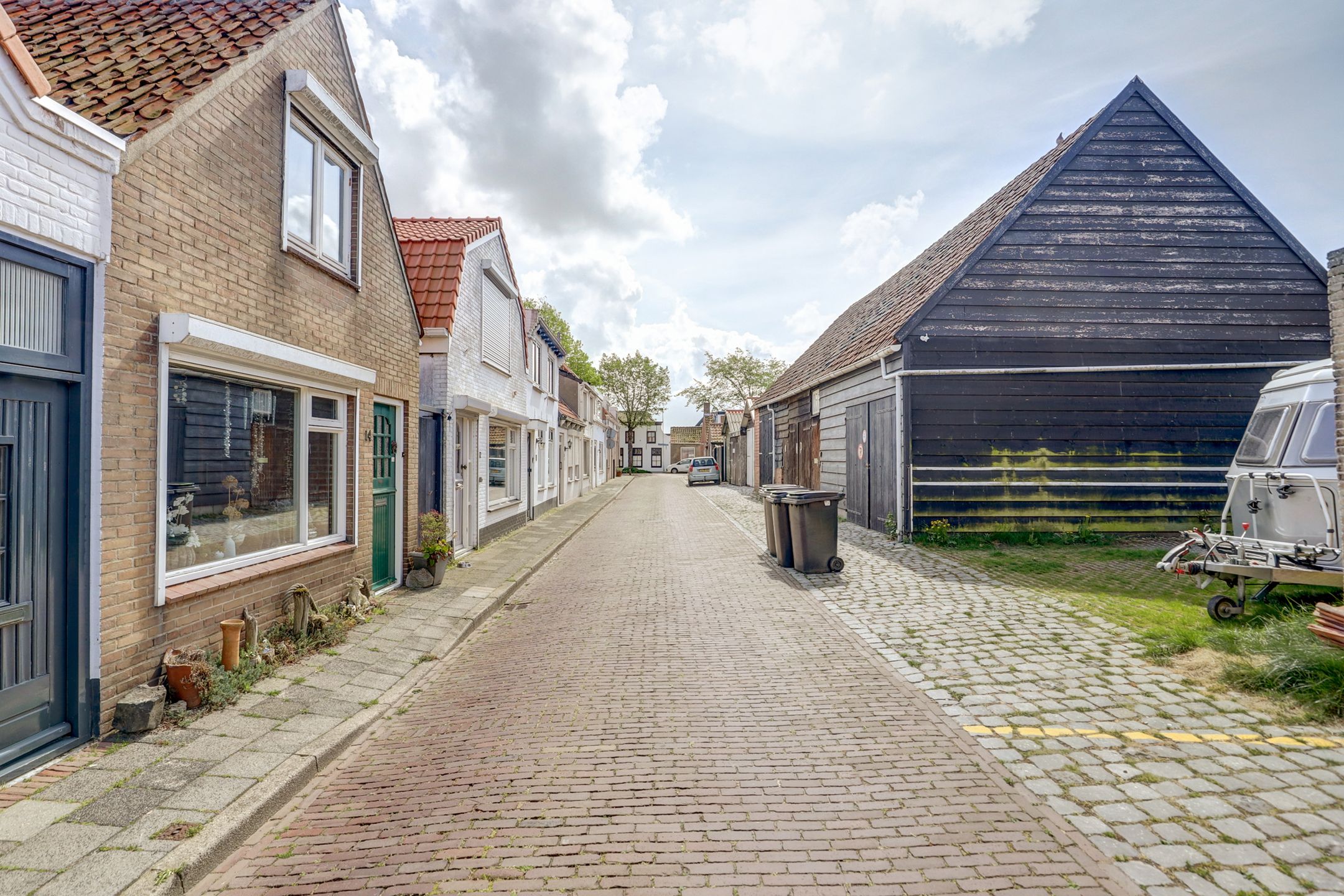 Foto 39 van Irenestraat 14