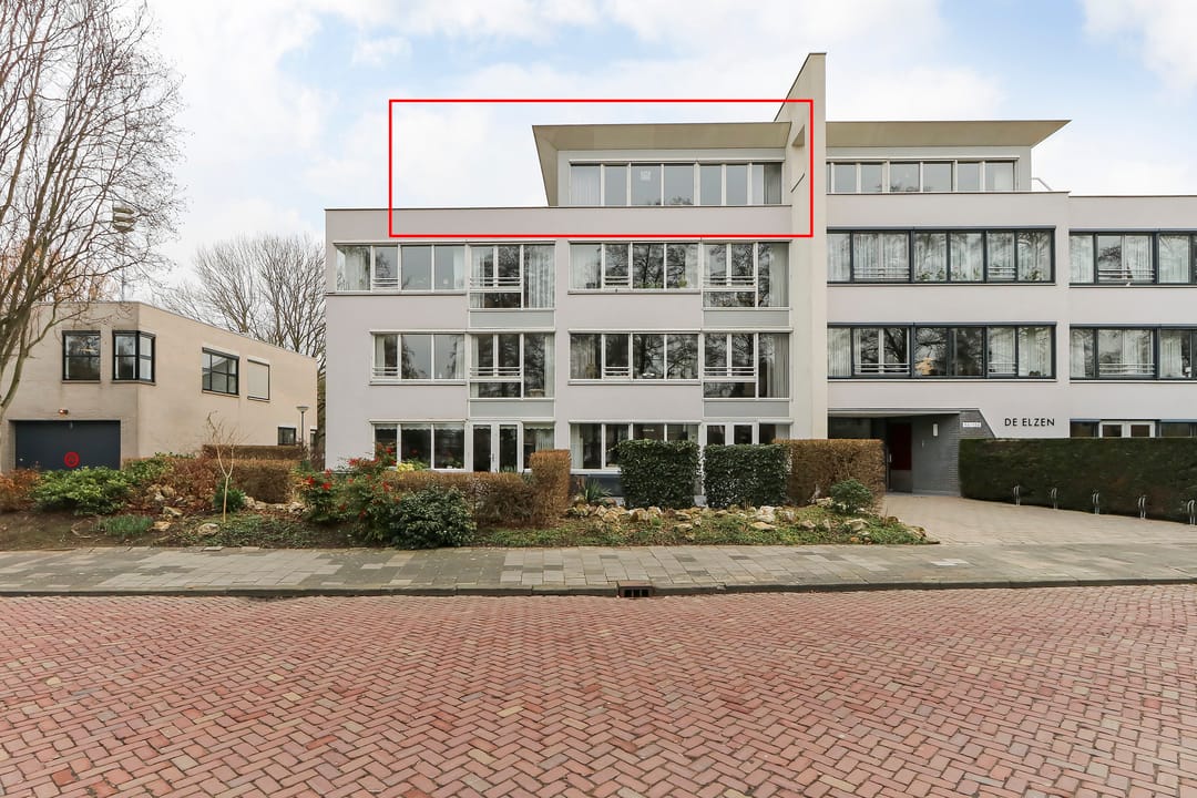 Photo 1 of Elzenlaan 136