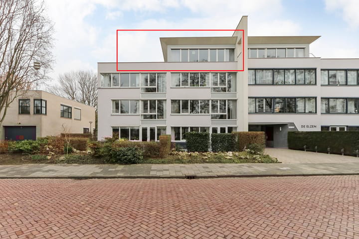Foto 1 van Elzenlaan 136