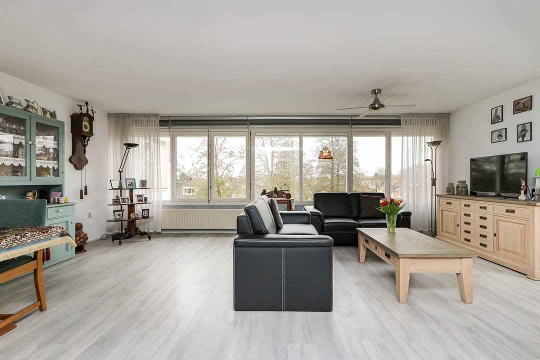 Photo 2 of Elzenlaan 136